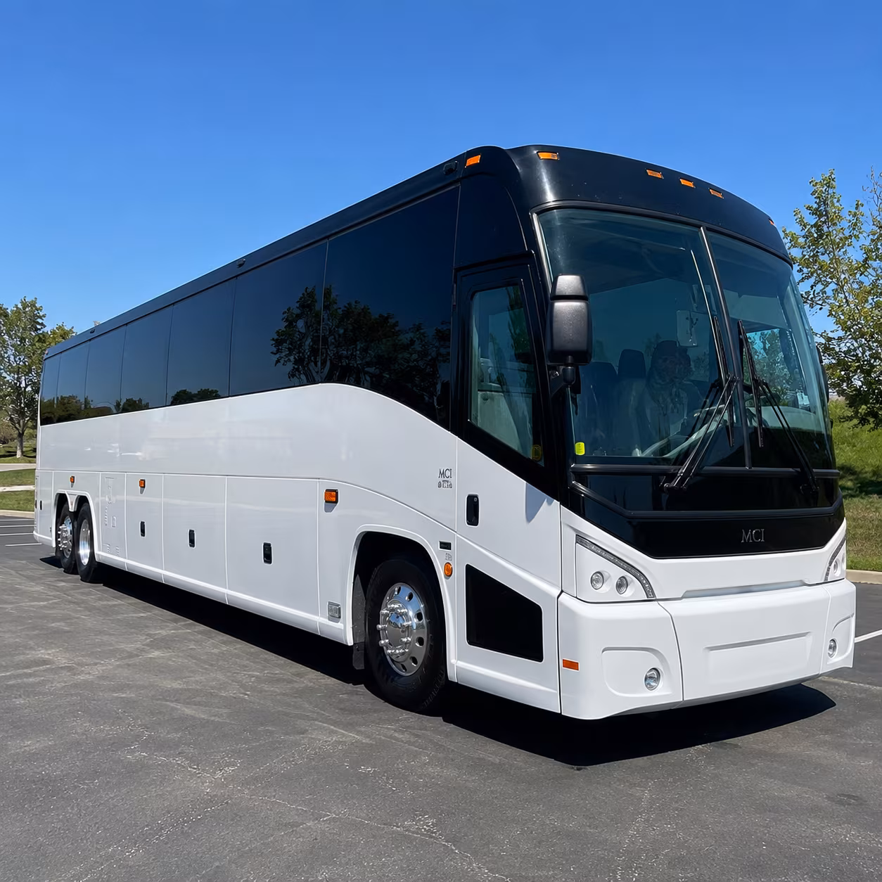 santa barbara international film festival shuttle buses to sba and lax