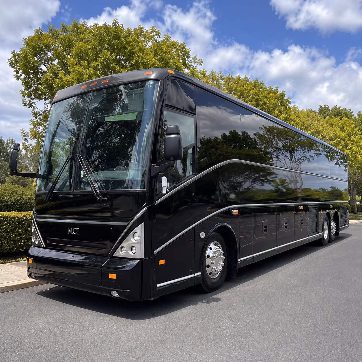 wedding and celebration buses that keep every guest together